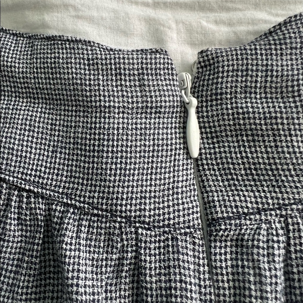 Ladies dress by Loft size 10 Petite, excellent condition - Picture 16 of 16